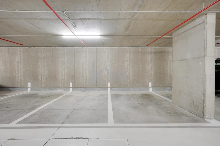 Apartamento T2 para Venda em Santo António Foto 29