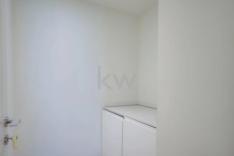 Apartamento T2 para Venda em Santo António Foto 27