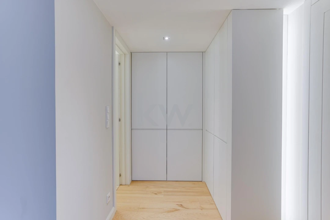 Apartamento T2 para Venda em Santo António Foto 14