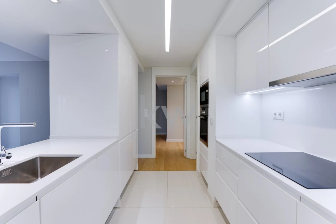 Apartamento T2 para Venda em Santo António Foto 9