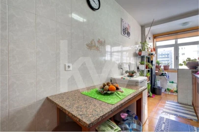 Apartamento T1 para Venda em Póvoa de Varzim, Beiriz e Argivai