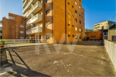 Apartamento T1 para Venda em Póvoa de Varzim, Beiriz e Argivai