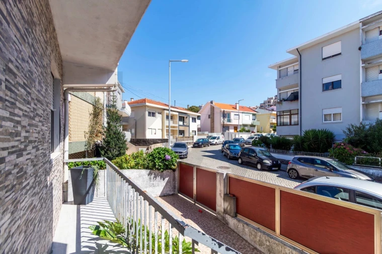 Moradia T3 para Venda em Mafamude e Vilar do Paraíso Foto 3