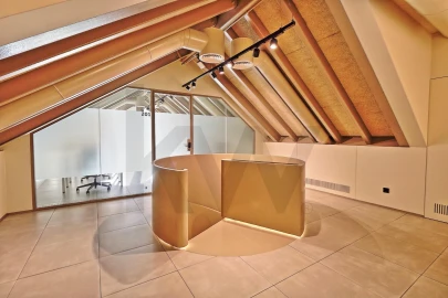 Escritório para Arrendamento em Alcantara