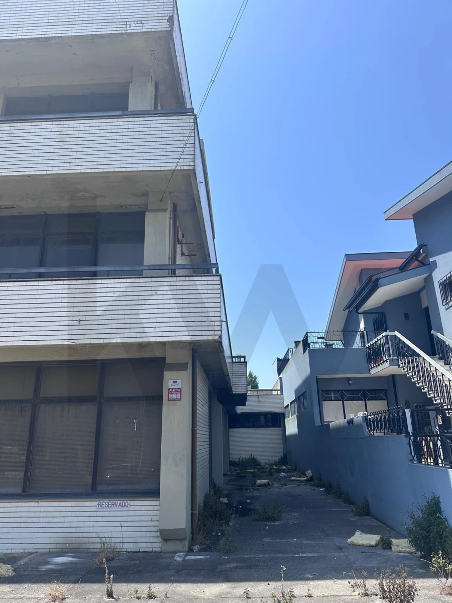 Prédio para Arrendamento em Perafita, Lavra e Santa Cruz do Bispo Foto 3