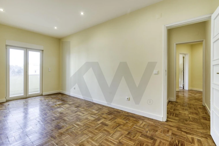 Apartamento T1 para Arrendamento em Alvalade