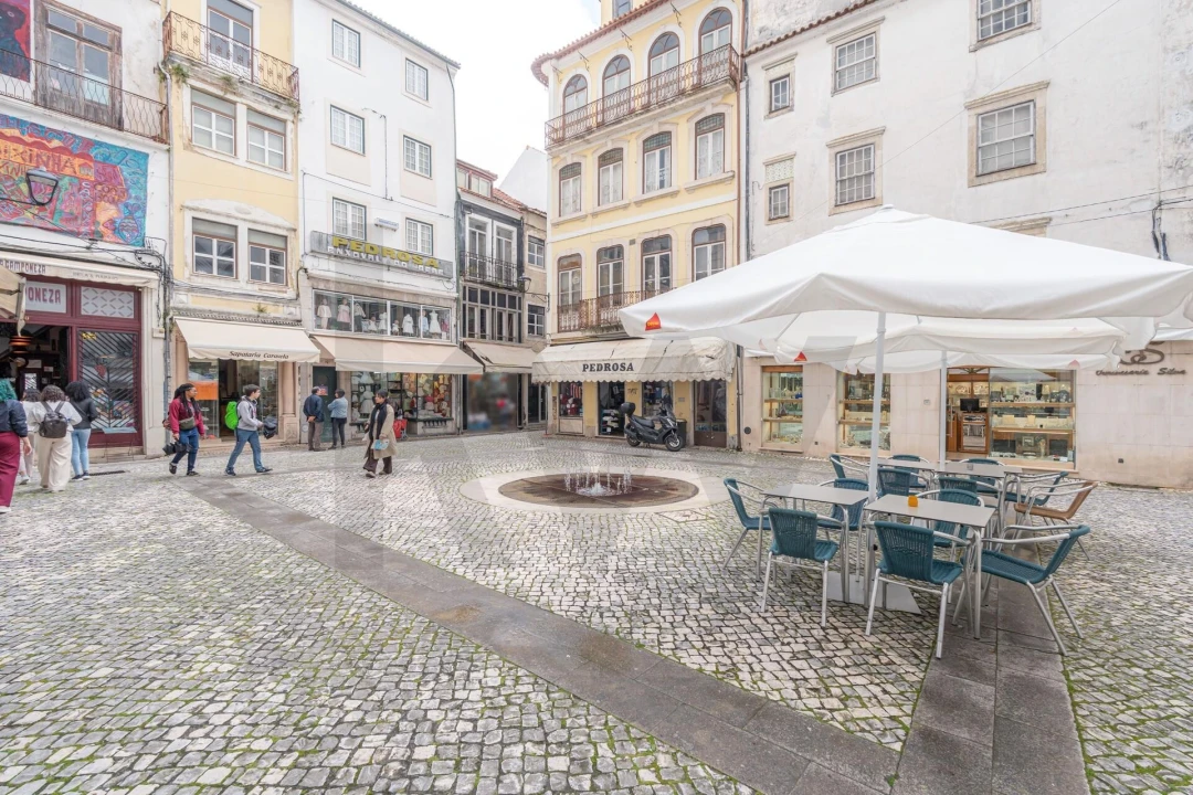 Prédio para Venda em São Martinho do Bispo e Ribeira de Frades Foto 15