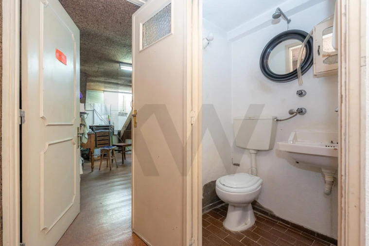 Prédio para Venda em São Martinho do Bispo e Ribeira de Frades Foto 10