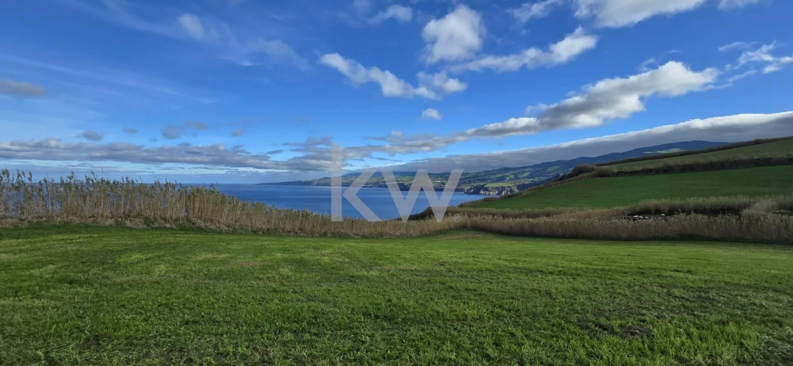 Terreno para Venda em Ribeirinha Foto 16