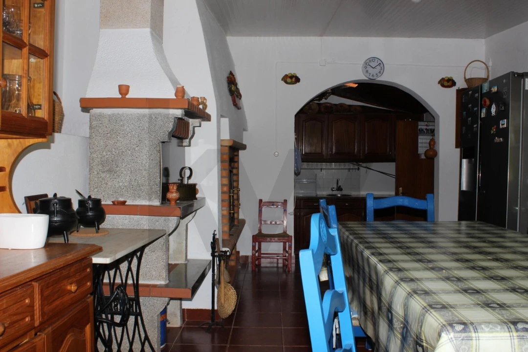 Moradia T4 para Venda em Cano Foto 16