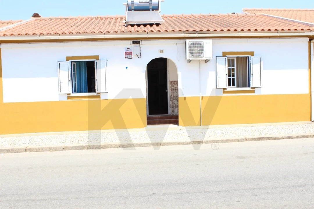 Moradia T4 para Venda em Cano Foto 2