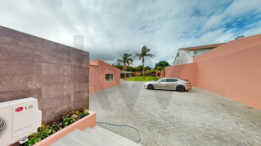 Moradia T5 para Venda em Lagoa (Nossa Senhora do Rosario) Foto 43