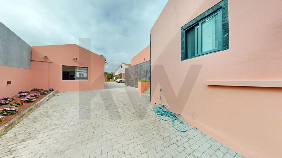 Moradia T5 para Venda em Lagoa (Nossa Senhora do Rosario) Foto 49