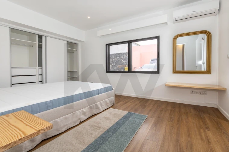 Moradia T5 para Venda em Lagoa (Nossa Senhora do Rosario) Foto 39