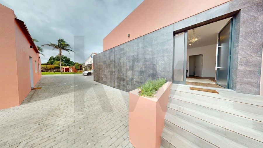 Moradia T5 para Venda em Lagoa (Nossa Senhora do Rosario) Foto 32