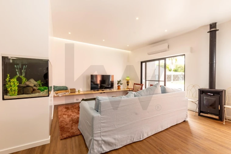 Moradia T5 para Venda em Lagoa (Nossa Senhora do Rosario) Foto 13