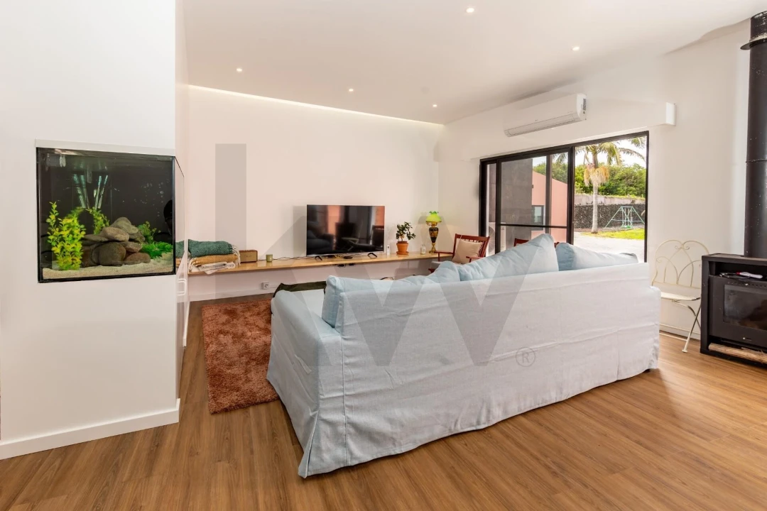 Moradia T5 para Venda em Lagoa (Nossa Senhora do Rosario) Foto 51