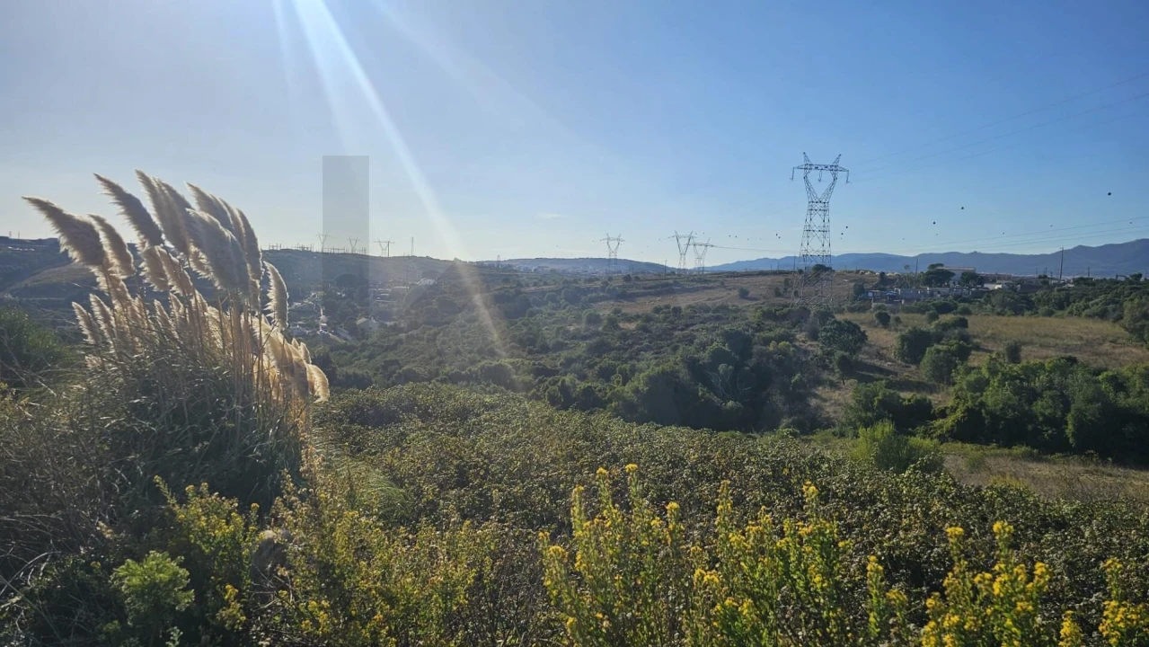Terreno para Venda em Rio de Mouro Foto 5