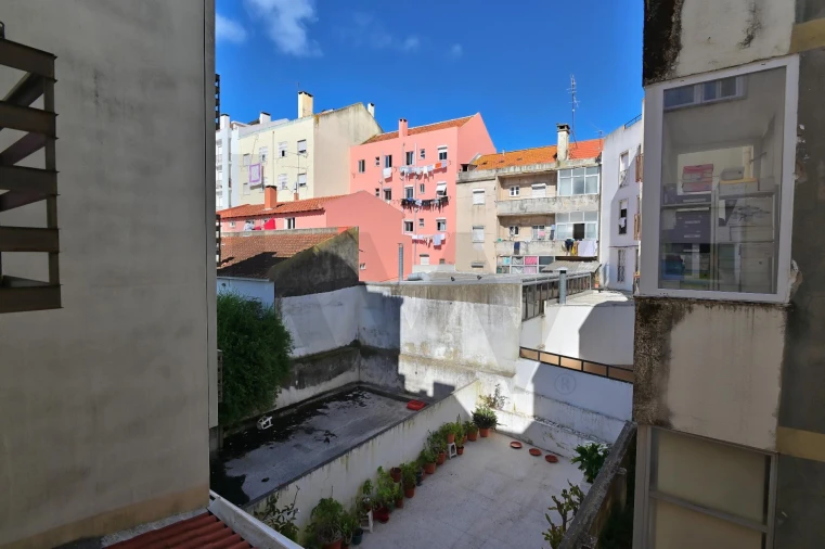 Prédio para Venda em Encosta do Sol Foto 6