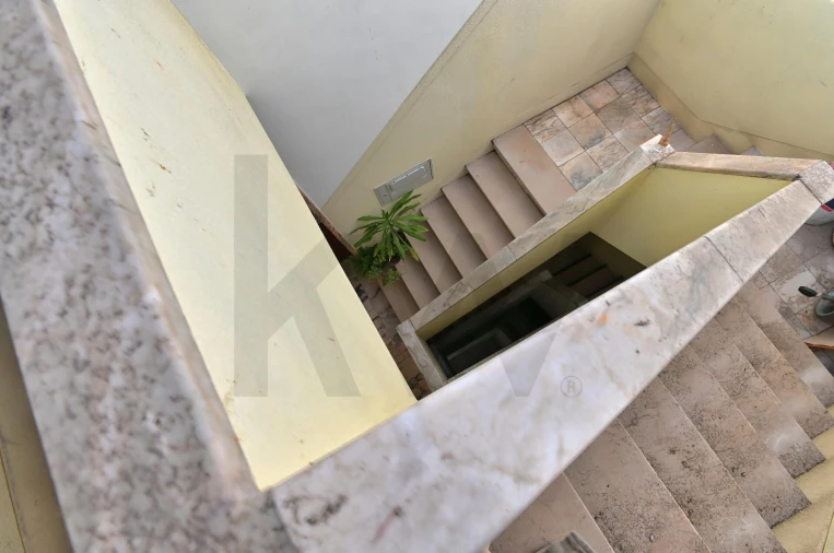 Prédio para Venda em Encosta do Sol Foto 23