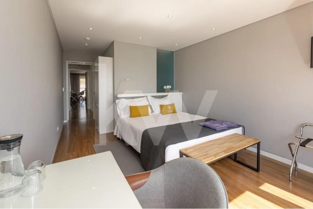 Moradia T9 para Venda em Ponta Delgada (São Sebastião) Foto 31