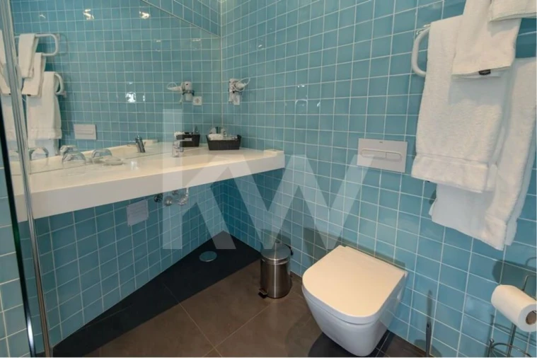 Moradia T9 para Venda em Ponta Delgada (São Sebastião) Foto 42