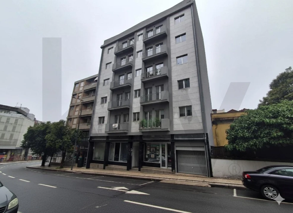 Apartamento T3 para Venda em Cedofeita, Santo Ildefonso, Sé, Miragaia, São Nicolau e Vitória Foto 14