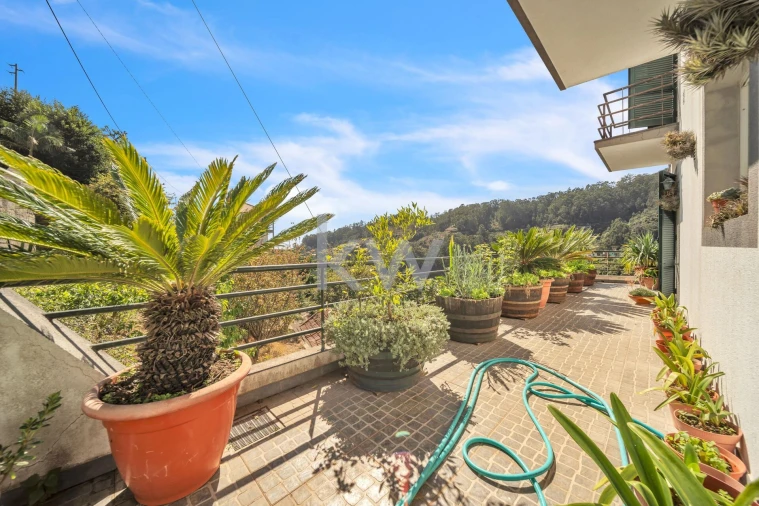 Moradia T3 para Venda em Jardim da Serra Foto 13