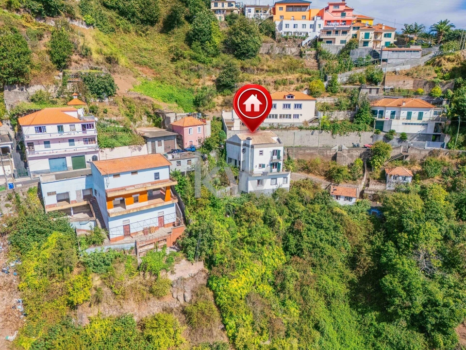 Moradia T3 para Venda em Jardim da Serra Foto 34