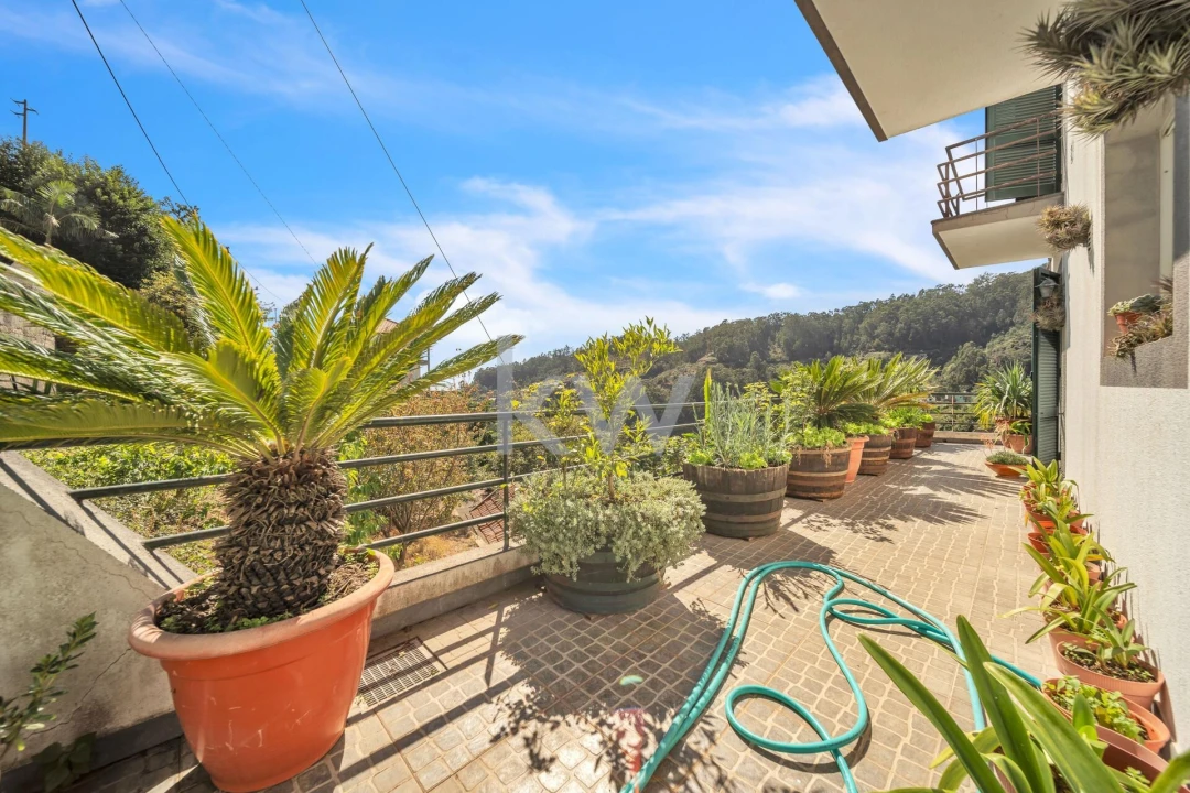 Moradia T3 para Venda em Jardim da Serra Foto 13