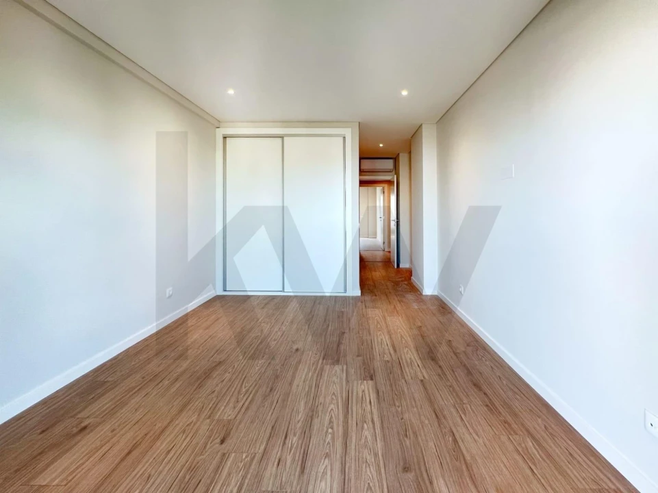 Apartamento T3 para Venda em Montenegro Foto 15