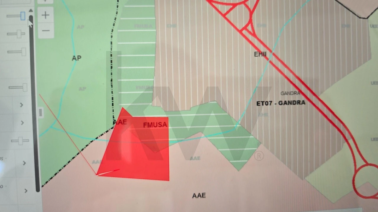 Terreno para Venda em Gandra Foto 12