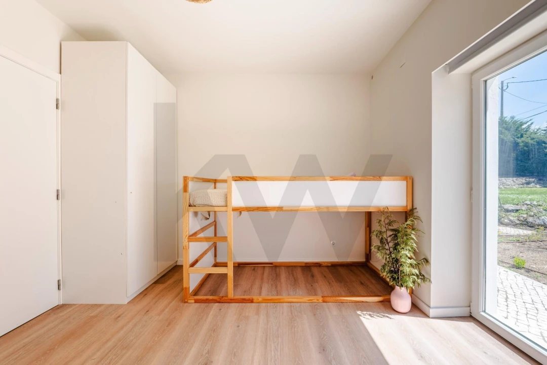 Moradia T3 para Venda em Colares Foto 16