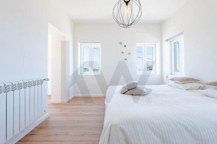 Moradia T3 para Venda em Colares Foto 21