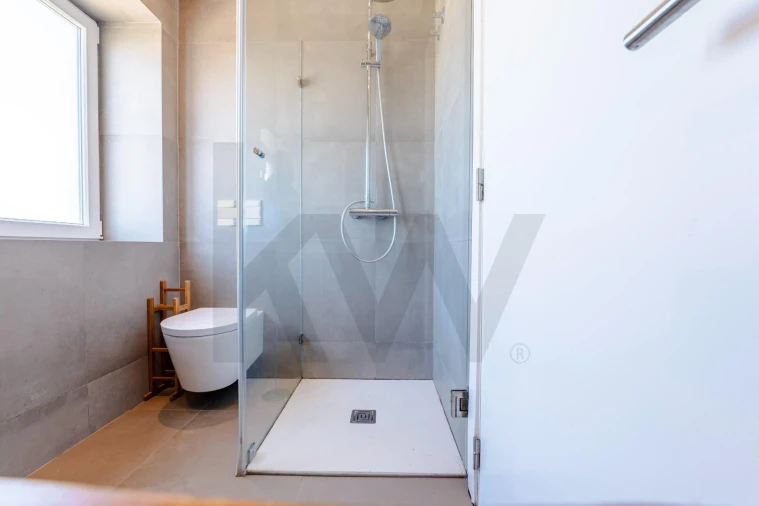 Moradia T3 para Venda em Colares Foto 27