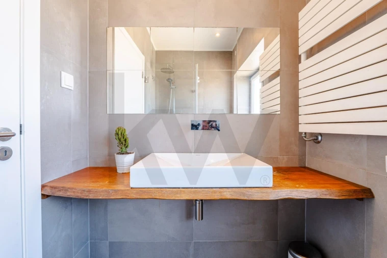 Moradia T3 para Venda em Colares Foto 26