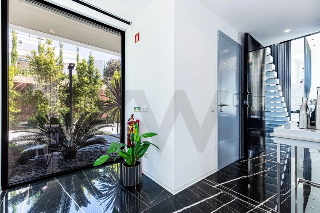 Moradia T5 para Venda em Porches Foto 11