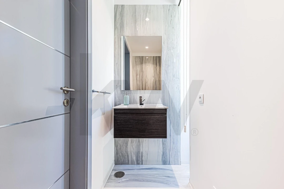 Moradia T5 para Venda em Porches Foto 12