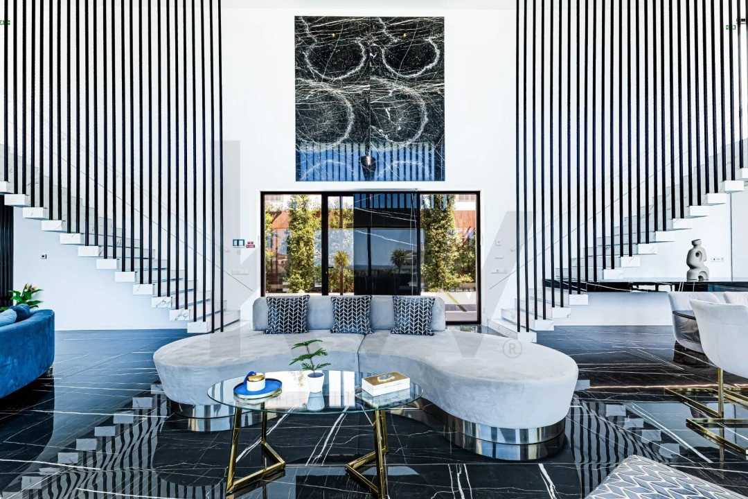 Moradia T5 para Venda em Porches Foto 8