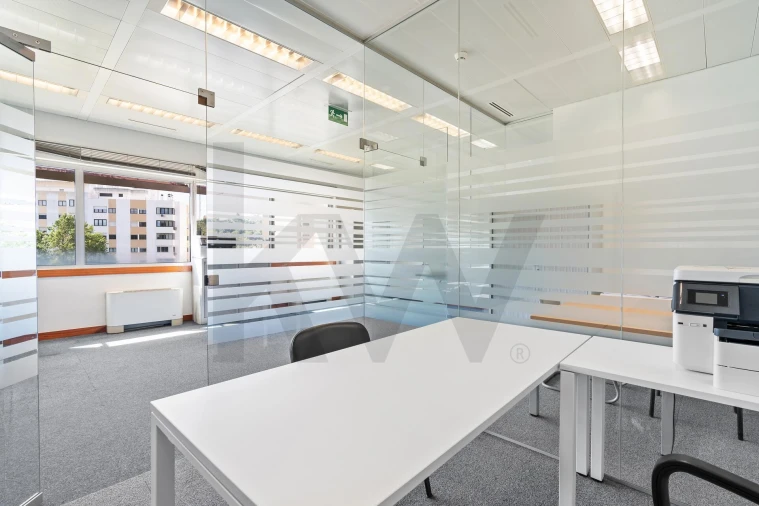 Escritório para Arrendamento em Carnaxide e Queijas Foto 9