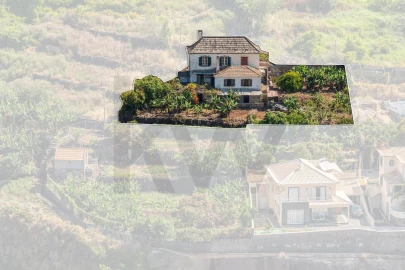 Moradia T6 para Venda em Santa Cruz