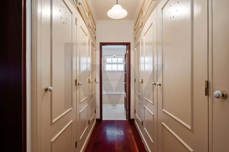 Moradia T4 para Venda em Funchal (Santa Maria Maior) Foto 24