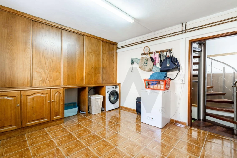 Moradia T5 para Venda em Arões Foto 21