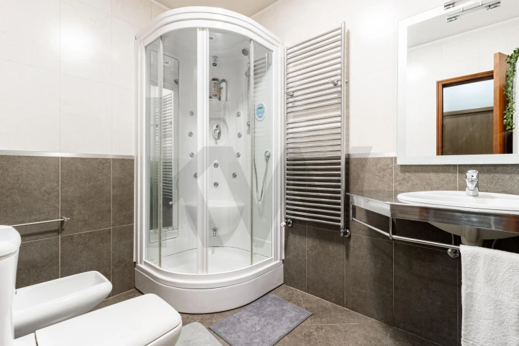 Moradia T5 para Venda em Arões Foto 22