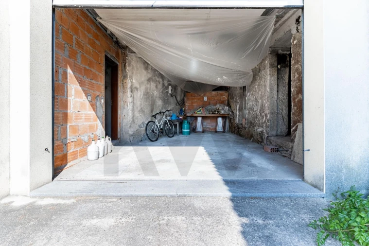 Moradia T5 para Venda em Arões Foto 42