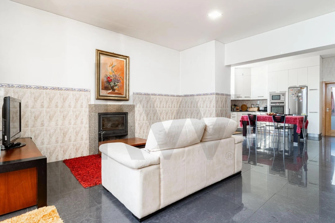 Moradia T5 para Venda em Arões Foto 17