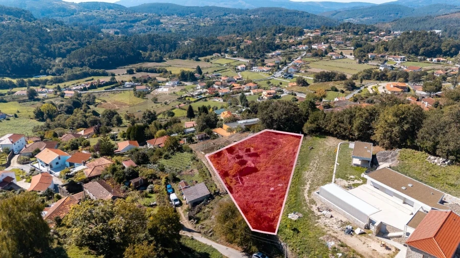 Moradia T2 para Venda em Formariz e Ferreira Foto 4