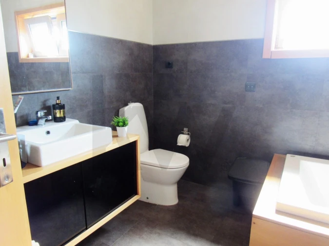 Moradia T3 para Venda em O. Azeméis, Riba-Ul, Ul, Macinhata Seixa, Madail Foto 25