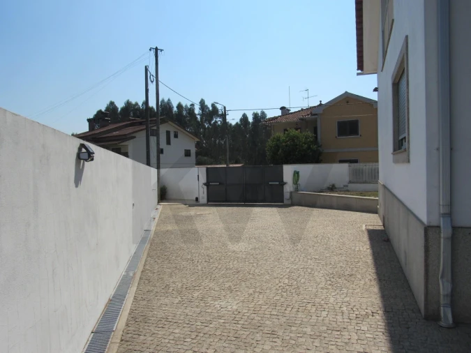 Moradia T3 para Venda em O. Azeméis, Riba-Ul, Ul, Macinhata Seixa, Madail Foto 33