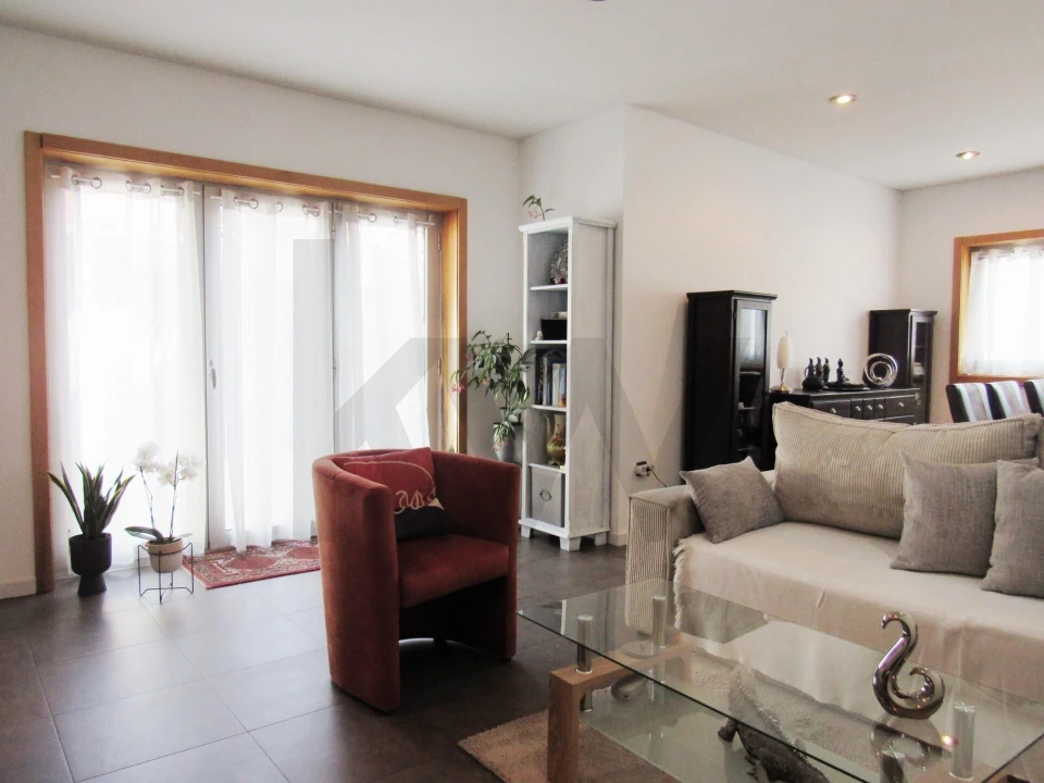 Moradia T3 para Venda em O. Azeméis, Riba-Ul, Ul, Macinhata Seixa, Madail Foto 7